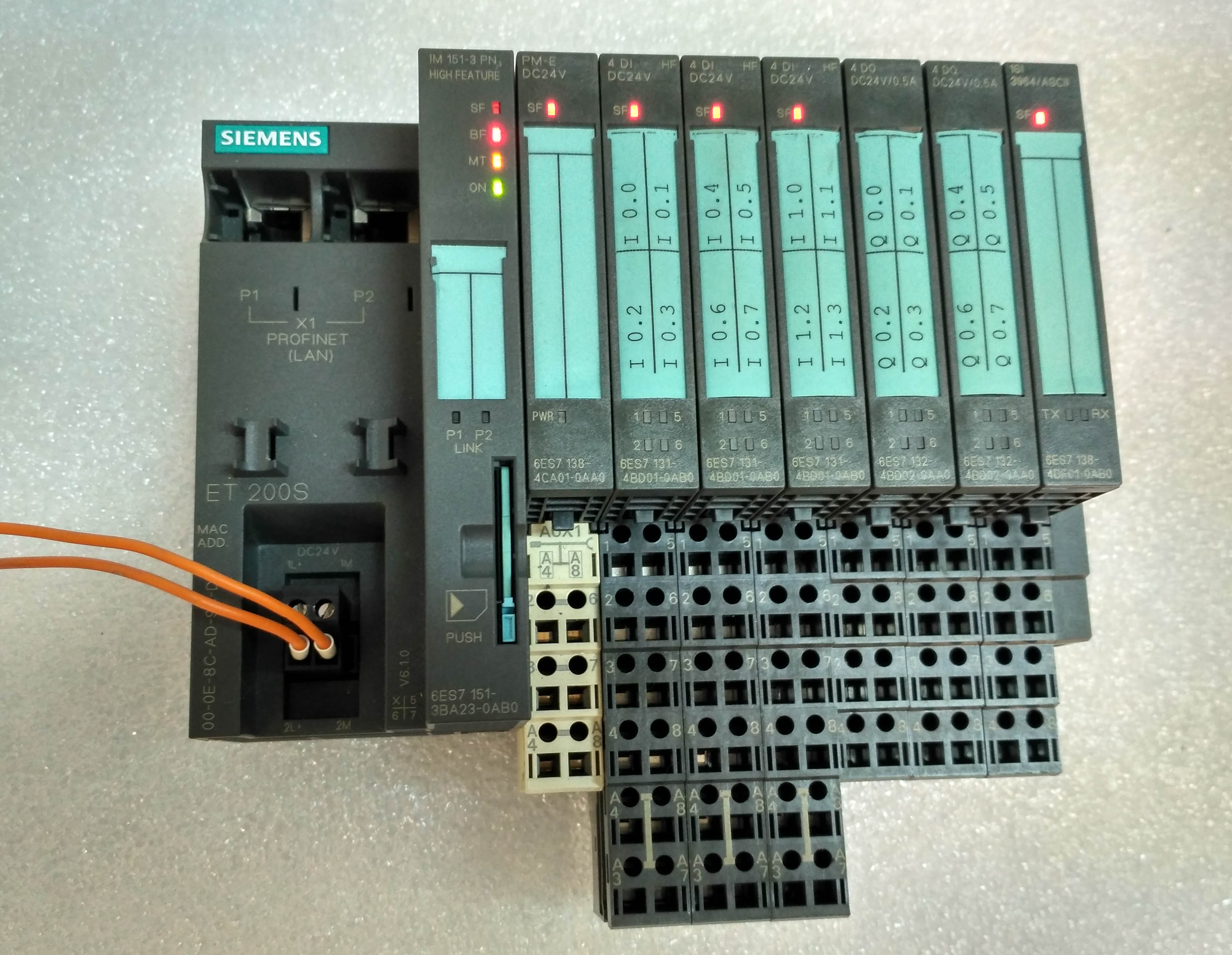 11089 SIEMENS PROFIBUS-DP 7 SLOTS INTERFACE MODULE ETC 200S 6ES7